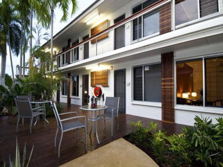 Bali Studio, Australia