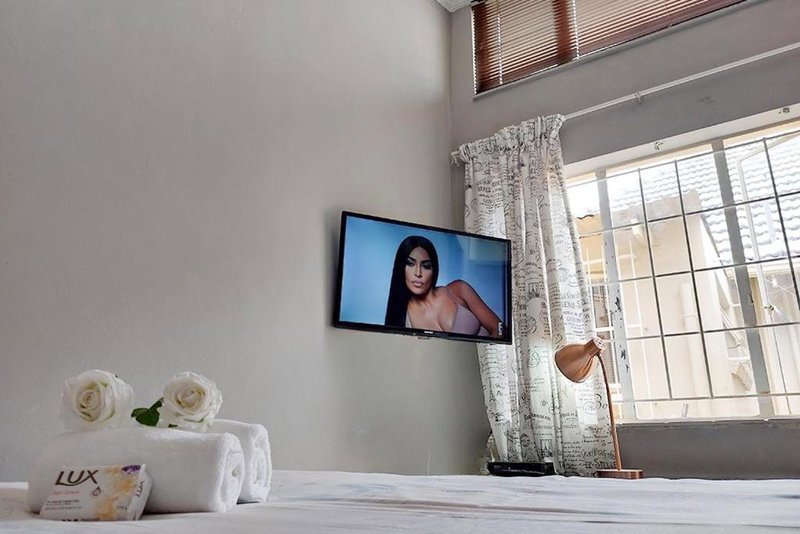 Cozy Hatfield Condo, Pretoria, South Africa
