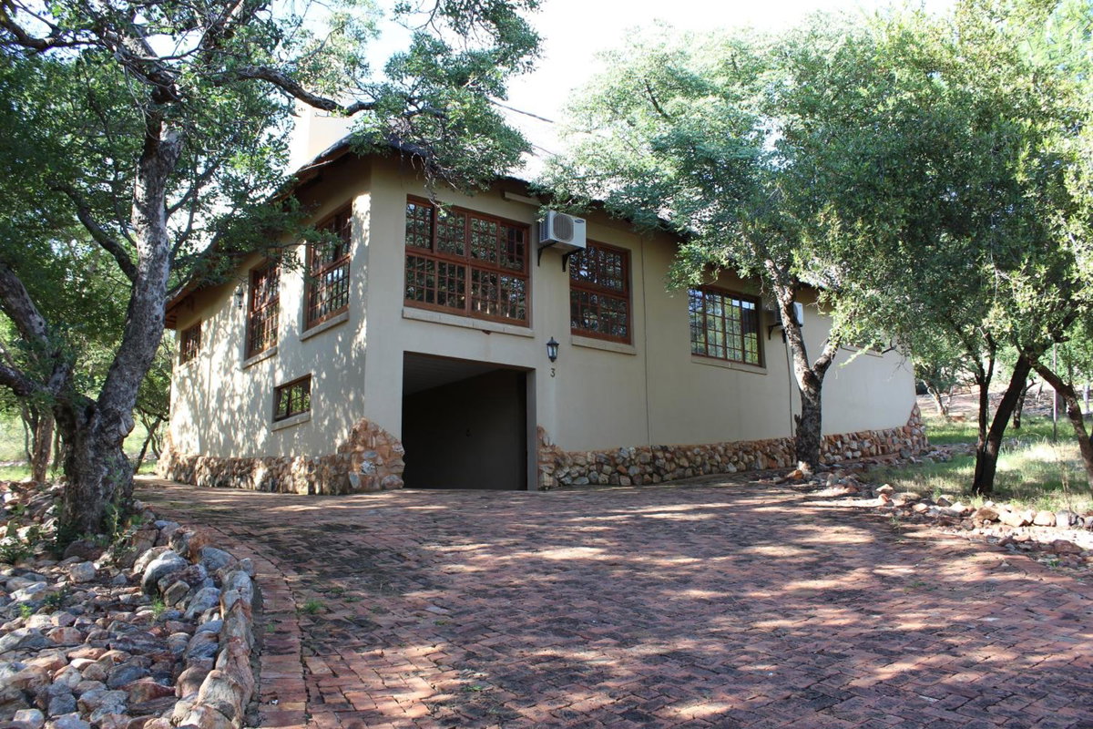 Hotel · Thabaledi Game Lodge, Brits
