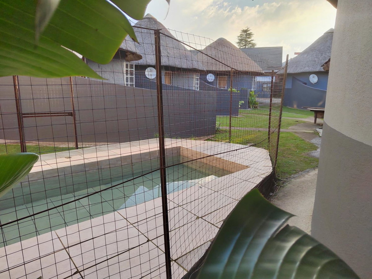 Hotel · Graskop family retreat and backpackers, Graskop
