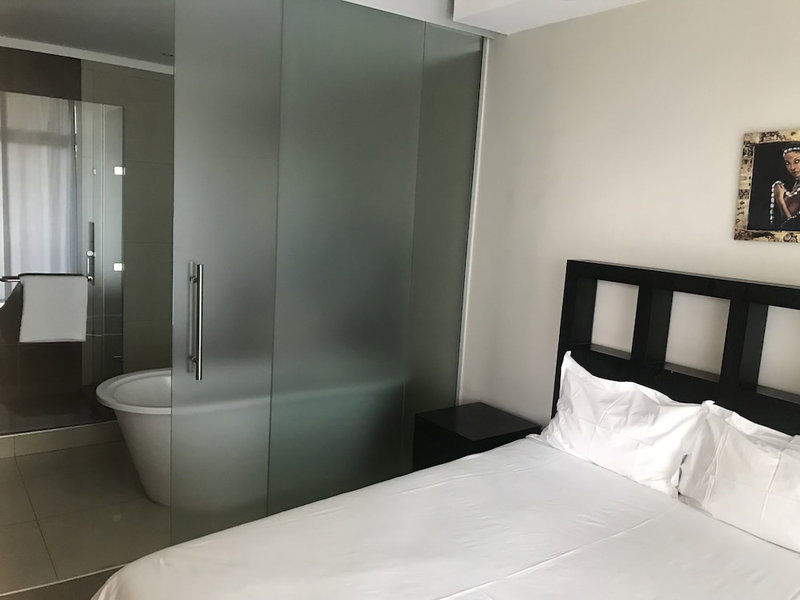 First Divine Suites - Hydro Park, Sandton, South Africa
