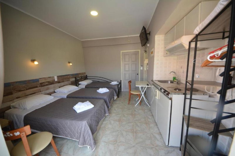 Bikakis Family Apartments, Kissamos, Greece