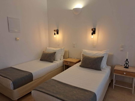 Amerisa Suites & Villa, Fira, Greece