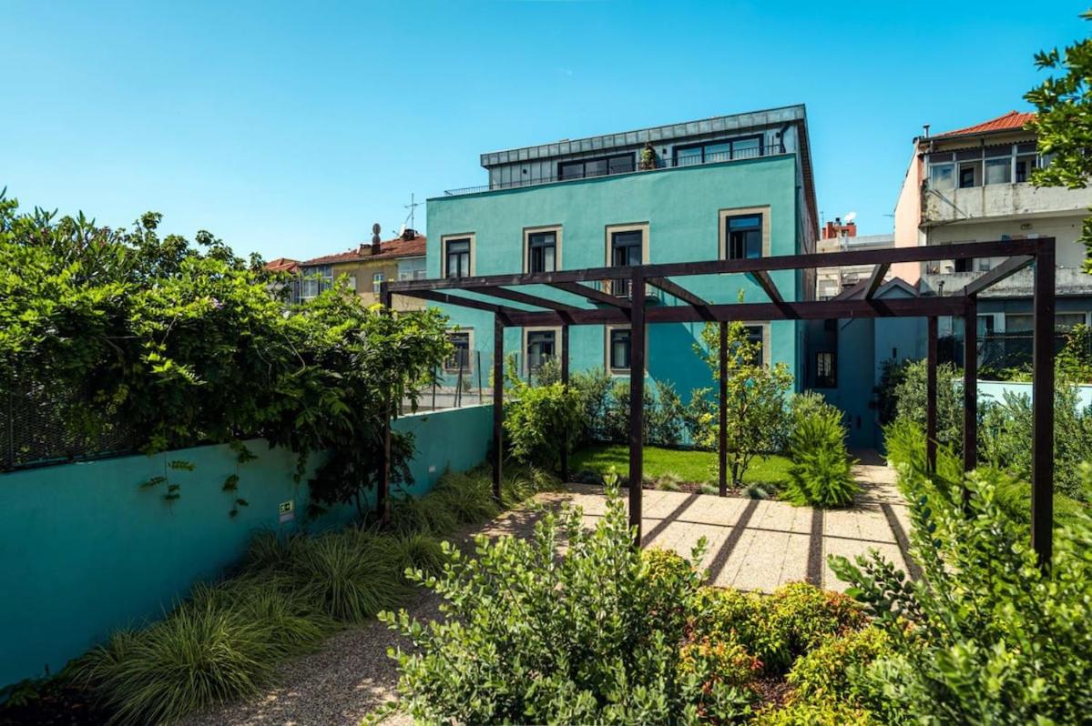 Hotel · Swimming Pool Luxury House 1, Porto
