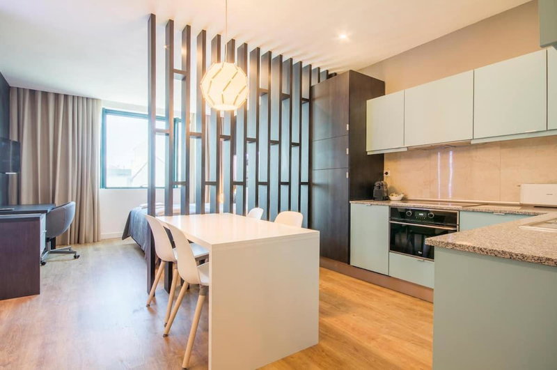 418 Apartamento Galé wifi, estacionamento, elevador, Porto, Portugal