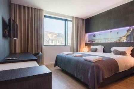 418 Apartamento Galé wifi, estacionamento, elevador, Porto, Portugal