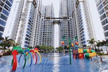 Atlantis Melaka WaterPark 5-11pax 5 min JonkerSt by Alviv Management, Melaka, Malaysia