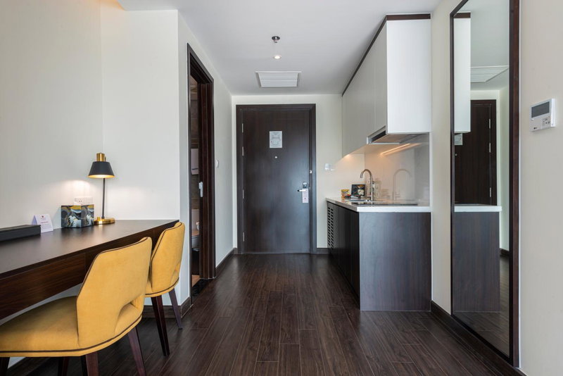 Best Western Premier Sapphire Ha Long, Ha Long, Vietnam