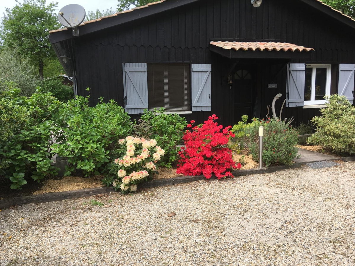 Hotel · Maison De L'amitié, Lanton