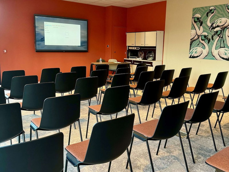 Aparthotel Adagio Access Porte De Camargue, Saint-Martin-de-Crau, France