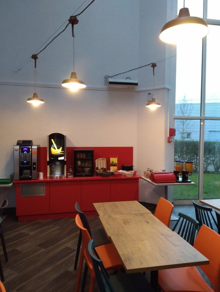 Hotel F1 Maurepas, Maurepas, France