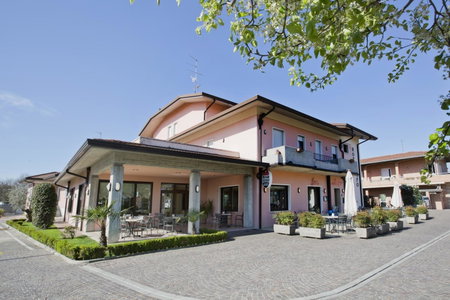 Hotel Ganfo, Sirmione, Italy