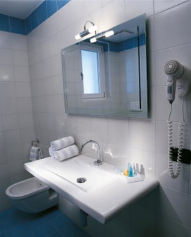 Hotel Bella Italia, Peschiera del Garda, Italy