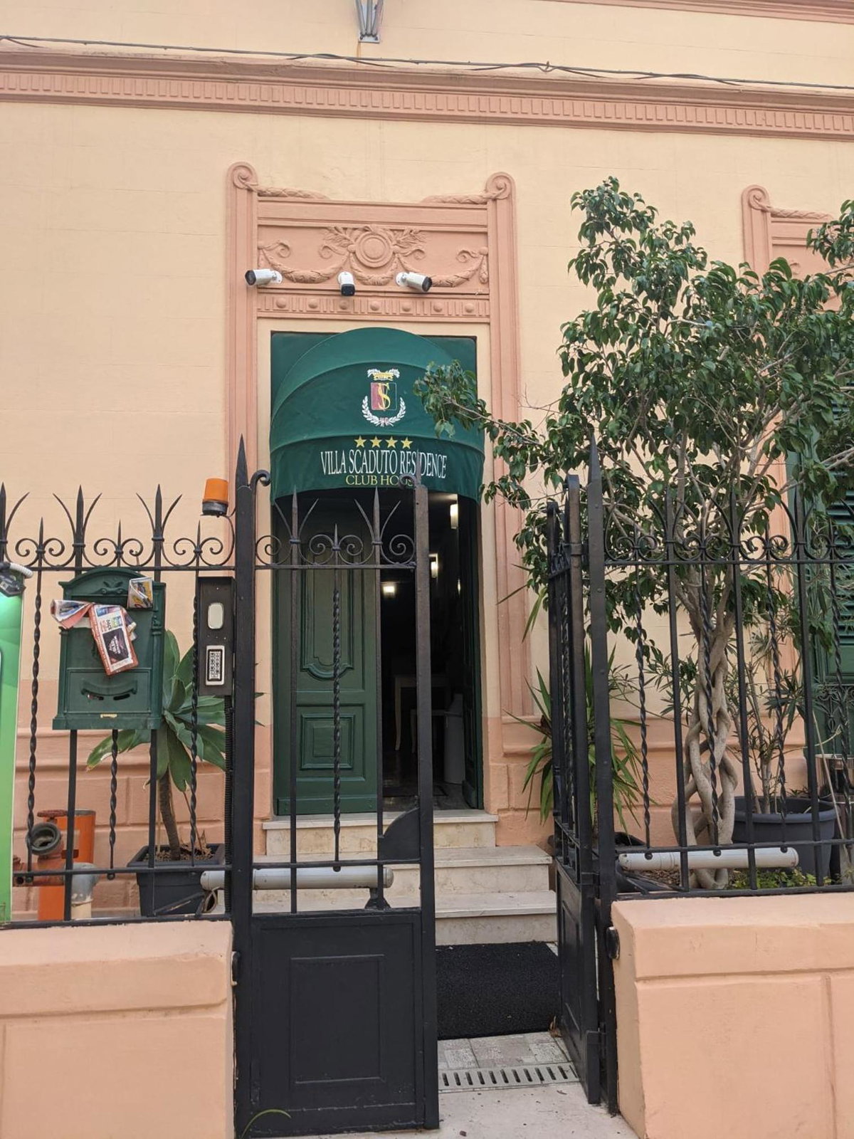 Hotel · Villa Scaduto Residence, Bagheria