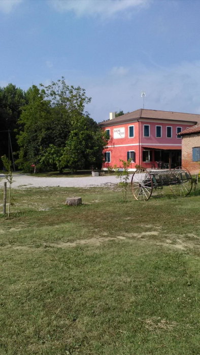 AGRITURISMO Barone Rosso, Treviso, Italy