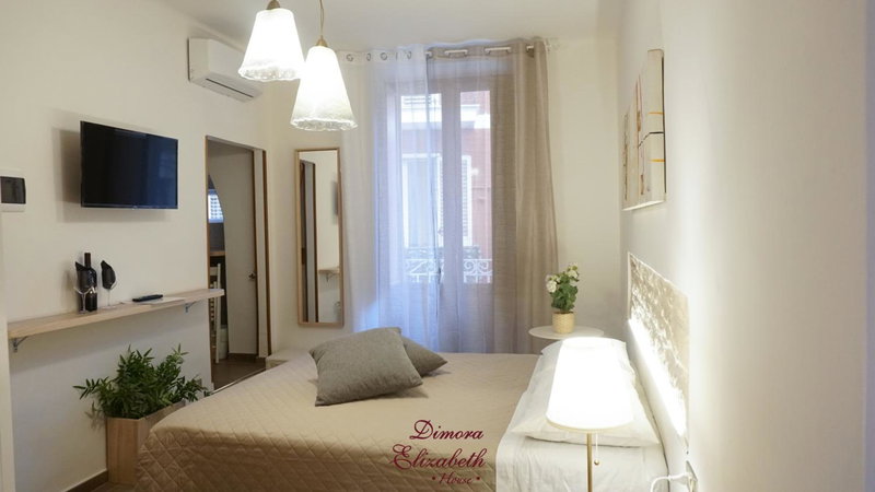 Dimora Elizabeth II, Modugno, Italy