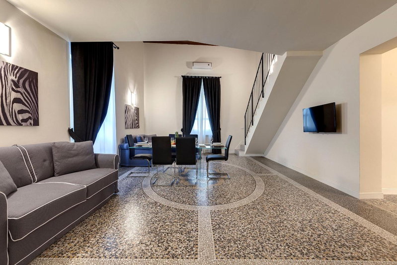 2016 Apartments, Florence, Italy