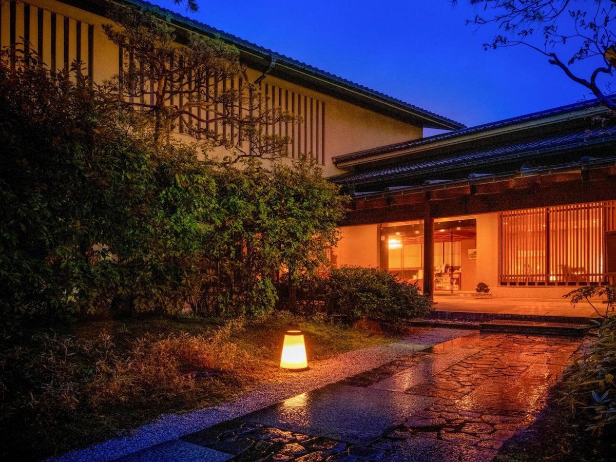 Hotel · Awara Onsen Minoya Taiheikaku, Awara