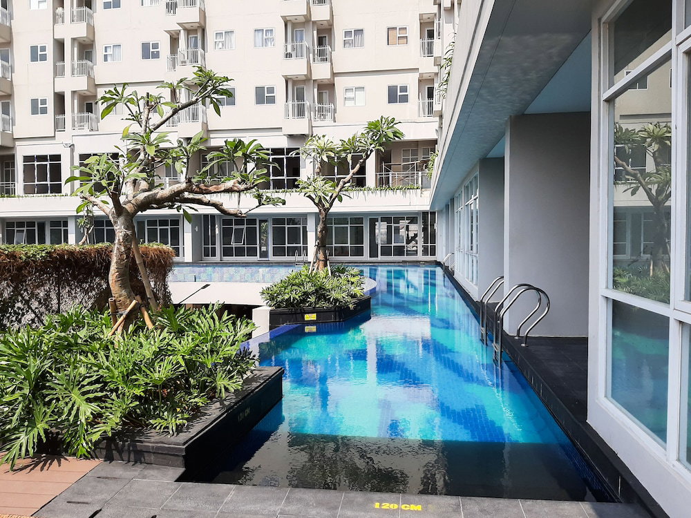 Brand New and Comfy Studio Bintaro Icon Apartment, Indonesia