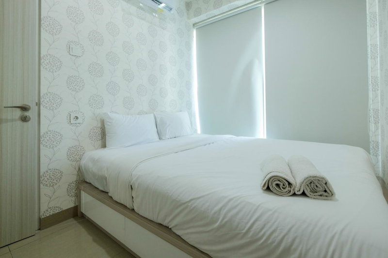 Comfy and Modern 2BR Grand Kamala Lagoon Apartment By Travelio, Bekasi, Indonesia
