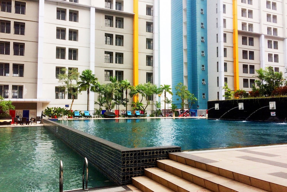 Hotel · Bright 2BR Apartment at Paramount Skyline, Gading Serpong