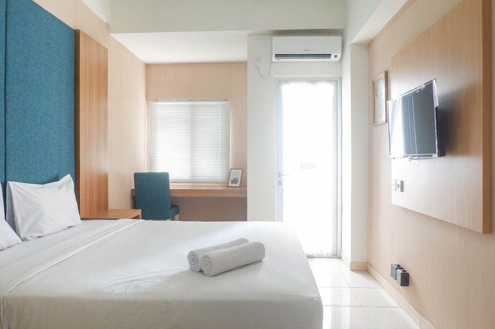 Best Value & Clean Studio Room Apartment at Pavilion Permata 2, Indonesia