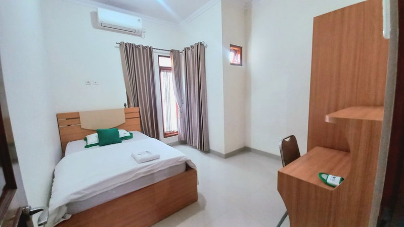 Simply Homy Guest House Unit Gejayan, Depok, Indonesia