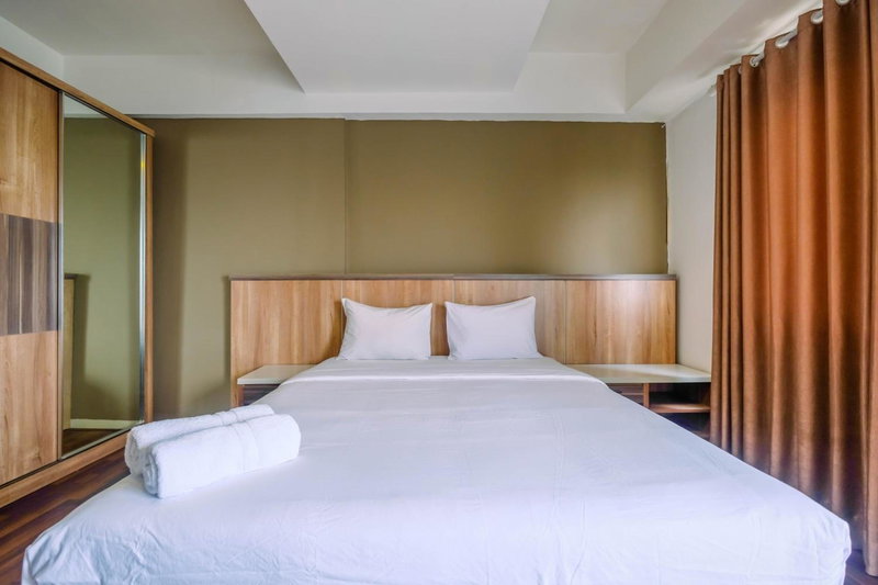Modern and Cozy Studio Park View Condominium Apartment By Travelio, Depok, Indonesia
