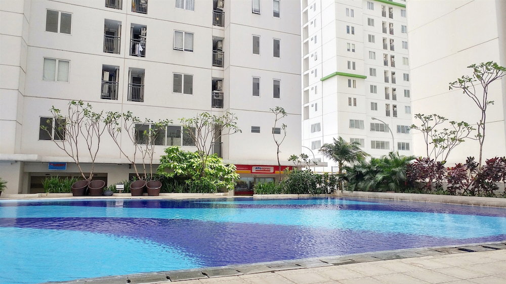 Hotel · Comfort 2BR Bassura City Apartment near Shopping Center, Jakarta