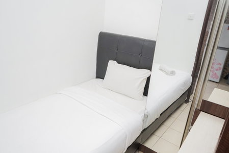 Spacious and Nice 2BR Serpong Greenview Apartment, South Tangerang, Indonesia