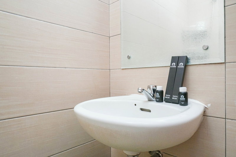 Simply Studio Room Apartment Margonda Residences 5, Depok, Indonesia