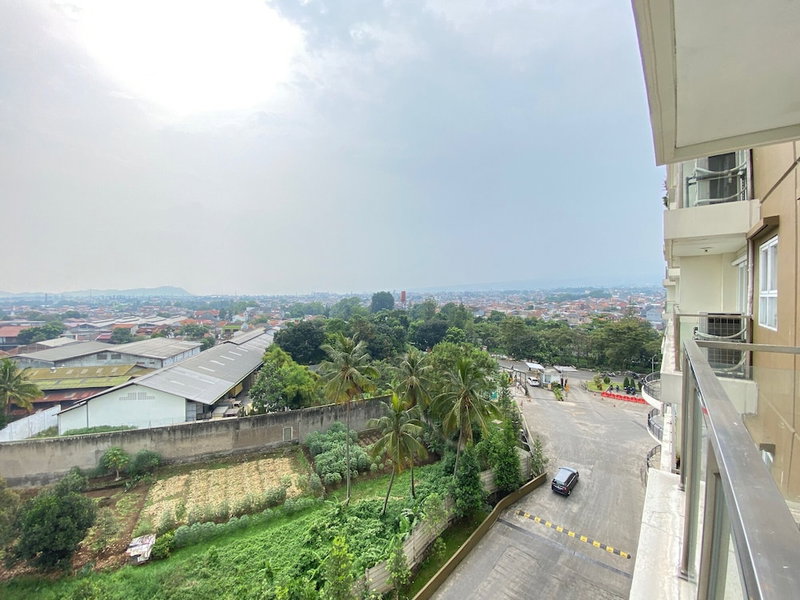 Modern & Cozy 2BR at Gateway Pasteur Apartment, Cimahi, Indonesia