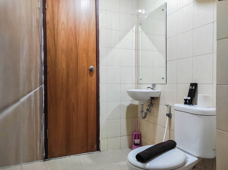 Homey and Comfy 2BR at Vida View Apartment, Makassar, Indonesia