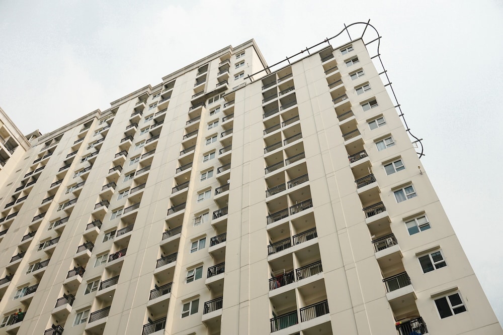Hotel · Simple And Homey Studio Room At Cinere Resort Apartment, Depok