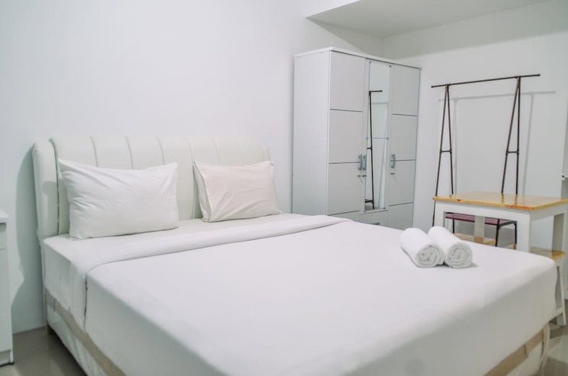 Minimalist Studio Room At Urbantown Serpong Apartment, South Tangerang, Indonesia
