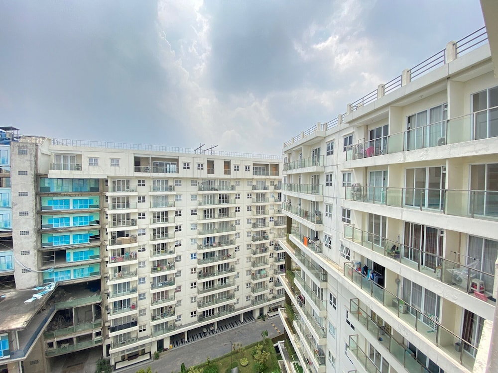 Luxurious & Cozy 2BR Gateway Pasteur Apartment near Exit Toll, Indonesia