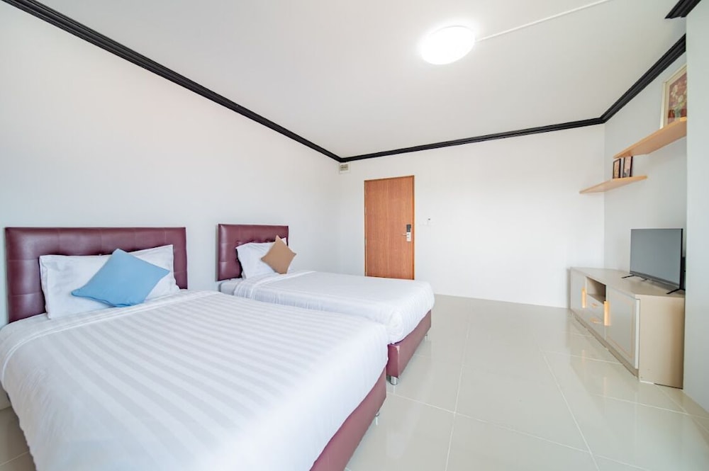 One Residence Navanakorn, Thailand