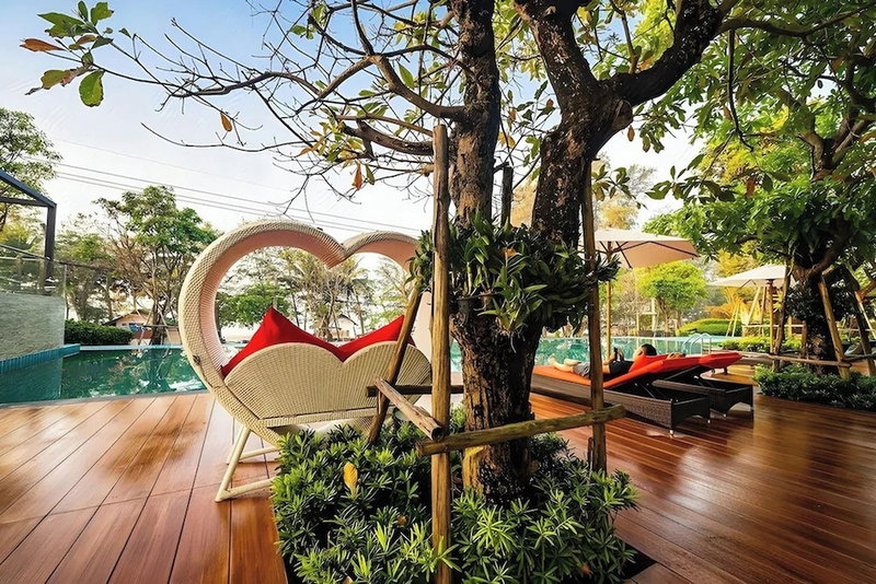 Chatnipa Beach Resort, Rayong, Thailand