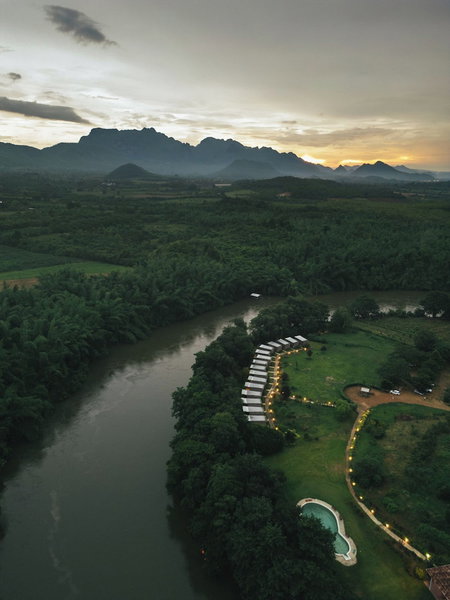 Chong Khaep Aingkwai Resort, Sai Yok, Thailand