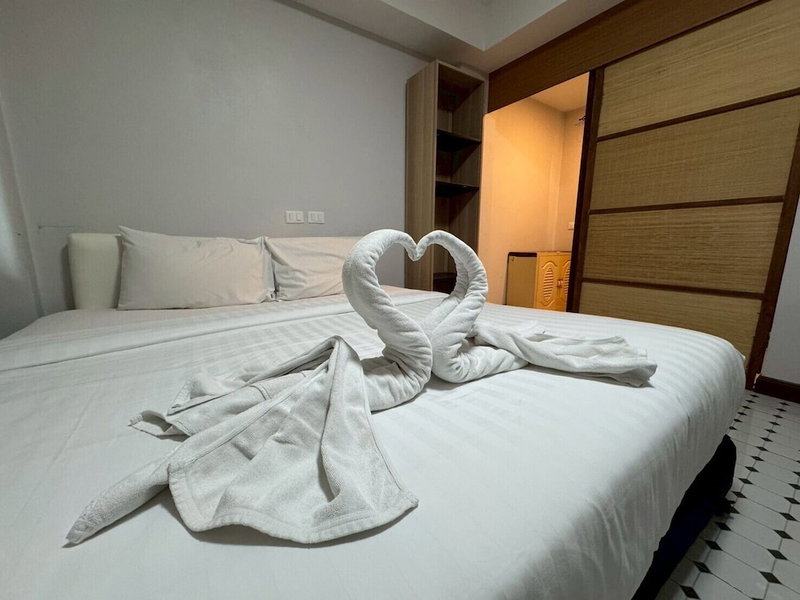 Sukhum Suvarnabhumi Airport Guest House, Bangkok, Thailand