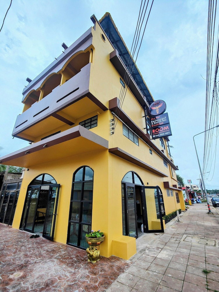 Phoenix Room, Thailand