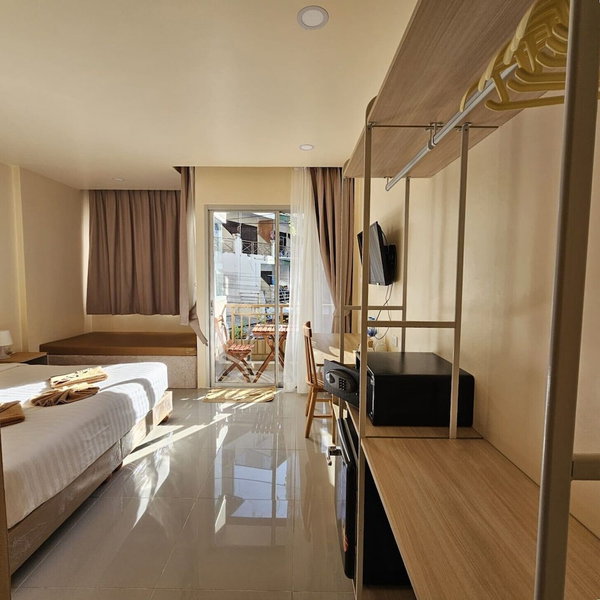 The Rock Patong Comfort Stay, Patong, Thailand