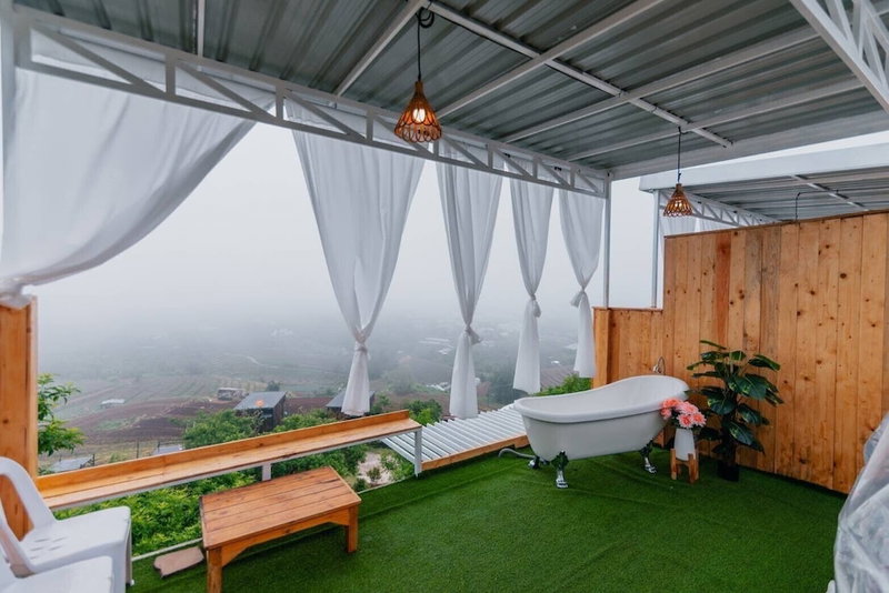 Monsaan, Mae Rim, Thailand