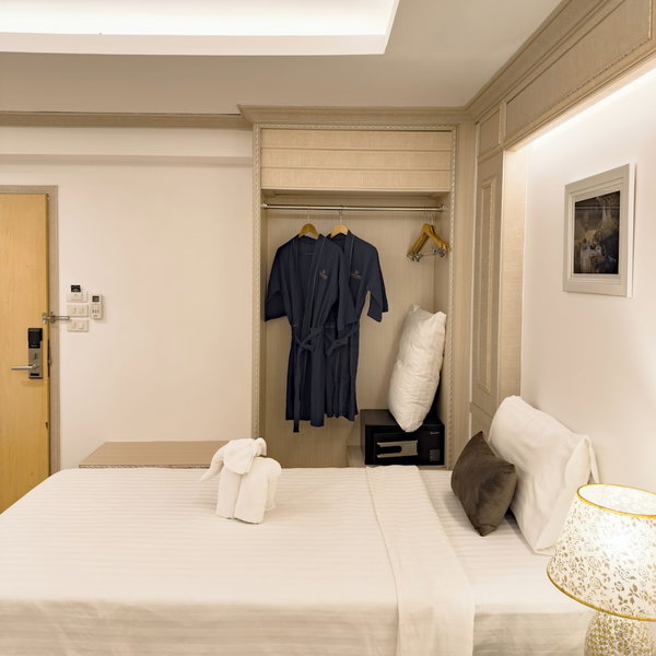 Golden Empire Suvarnabhumi Hotel, Bang Phli, Thailand