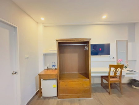 Phuranya Resort, Nong Nam Daeng, Thailand