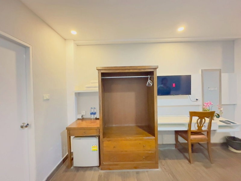 Phuranya Resort, Nong Nam Daeng, Thailand