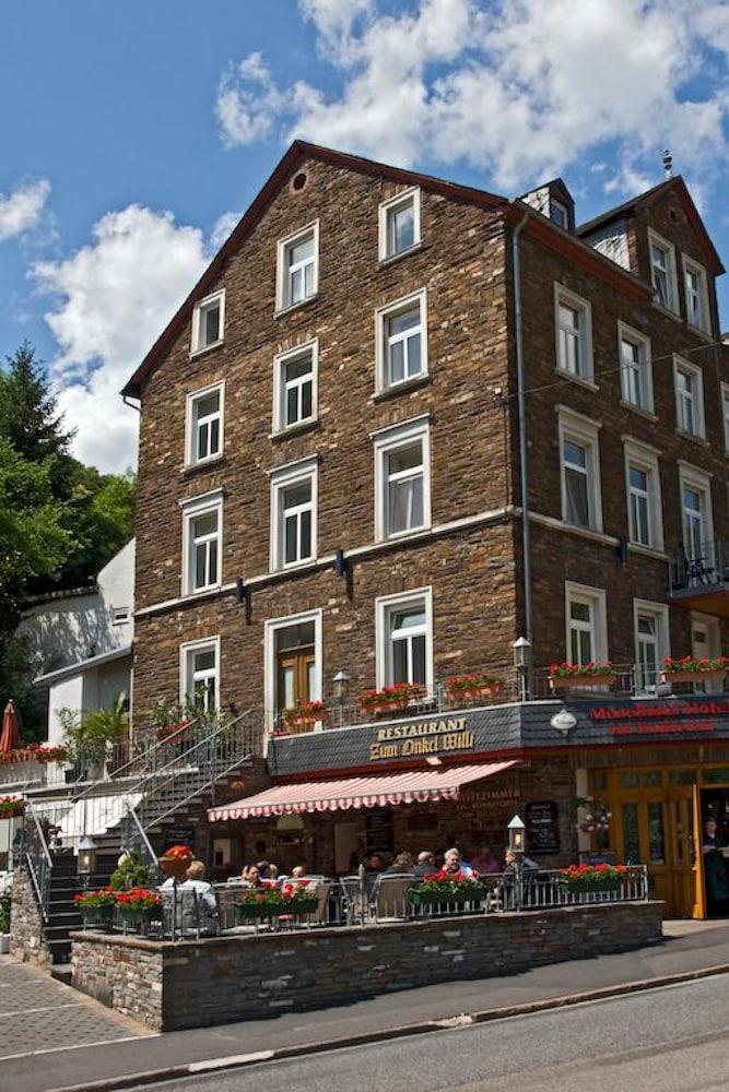 Mosellandhotel im Enderttal Zum Onkel Willi, Germany