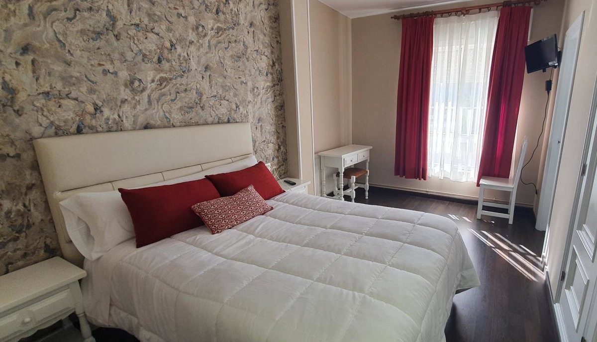 Hotel Prados, Spain