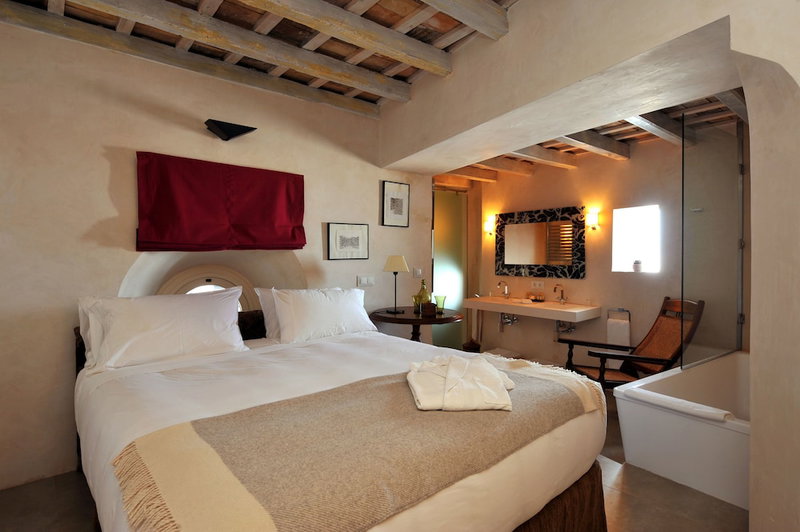 Boutique Hotel V-by Grupo Tribu, Vejer de la Frontera, Spain