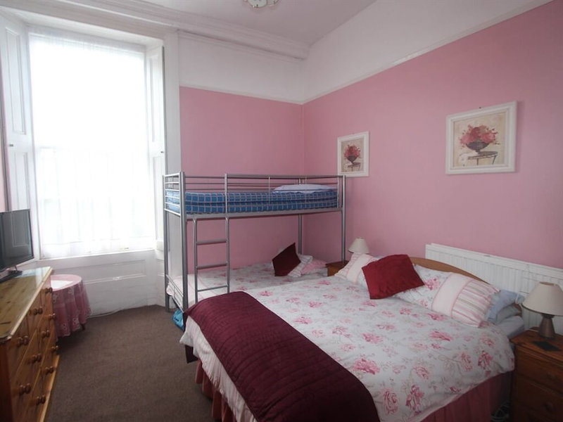 Spring Garden B&B, Gosport, United Kingdom